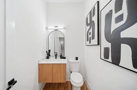 Bronzeville Brownstone project photo