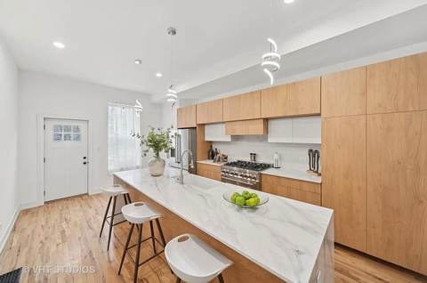 Bronzeville Brownstone project photo