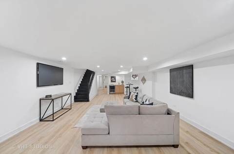 Bronzeville Brownstone project photo