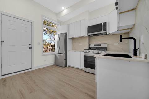 West Adams project photo